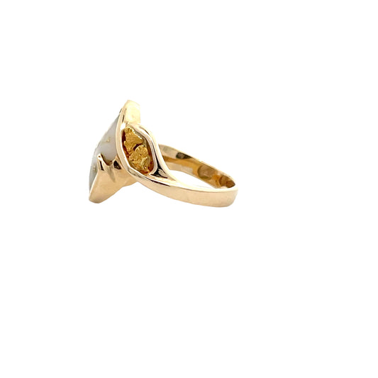 Elegant Gold Quartz Ring