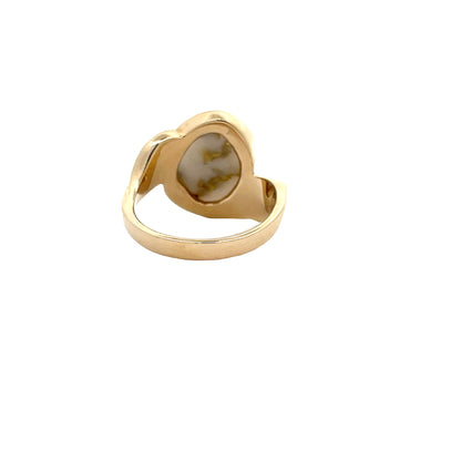 Elegant Gold Quartz Ring
