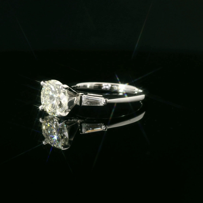 Elegant Diamond Engagement Ring