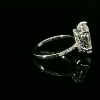 Stunning Marquise Cut Diamond Ring