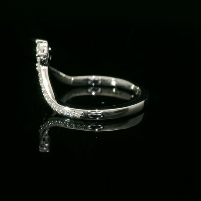 Elegant Diamond Engagement Ring