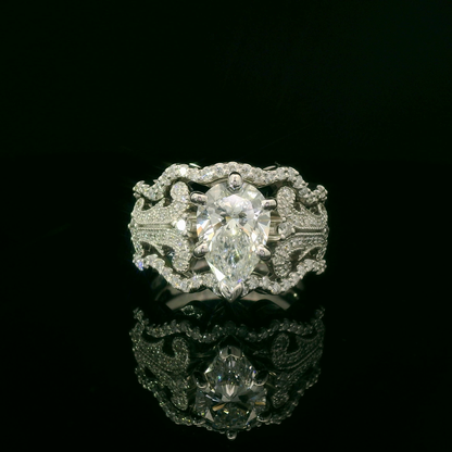 Elegant Diamond Engagement Ring