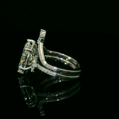 Elegant Diamond Engagement Ring