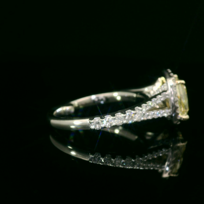 Stunning Yellow Diamond Ring