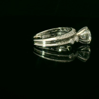 Elegant Diamond Engagement Ring