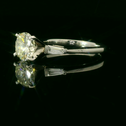 Elegant Diamond Engagement Ring