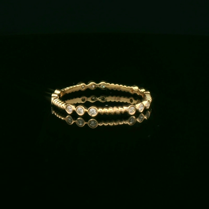 Elegant Gold and Diamond Ring