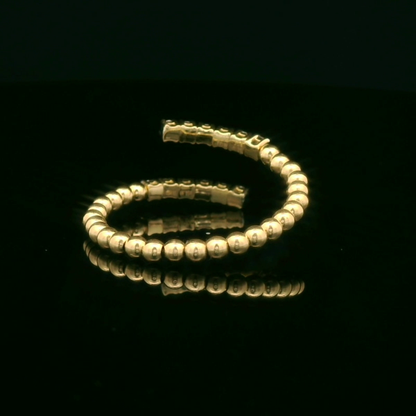 Elegant Gold and Diamond Ring