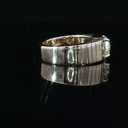 Yellow Gold Boldly Ribbed Ring with Round Diamond