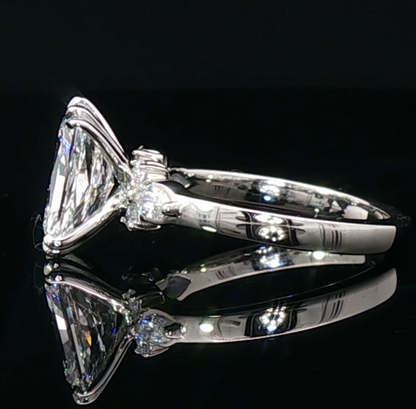 UltraFire™ Radiant Cut Diamond Engagement Ring