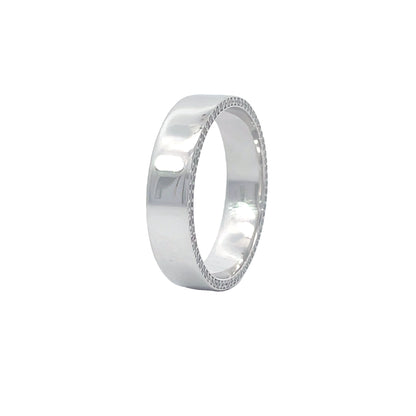 Elegant Diamond Ring