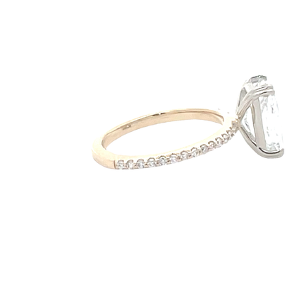 Elegant Diamond Ring