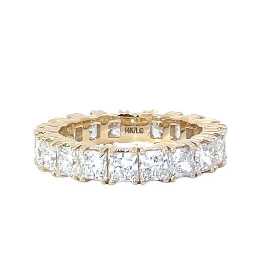 Elegant Diamond Eternity Ring