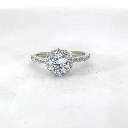 Elegant Diamond Halo Ring