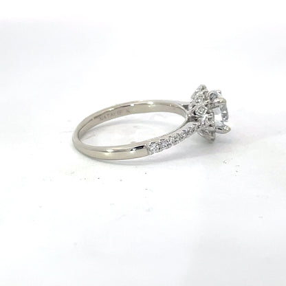 Elegant Diamond Halo Ring