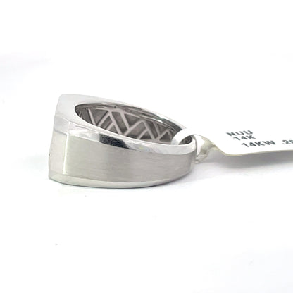 Stylish Black and Silver Ring