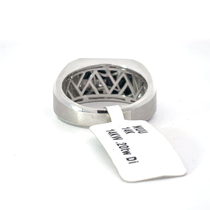 Stylish Black and Silver Ring