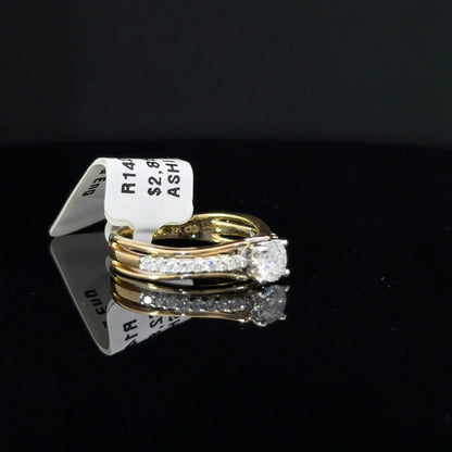 Elegant Gold and Diamond Ring