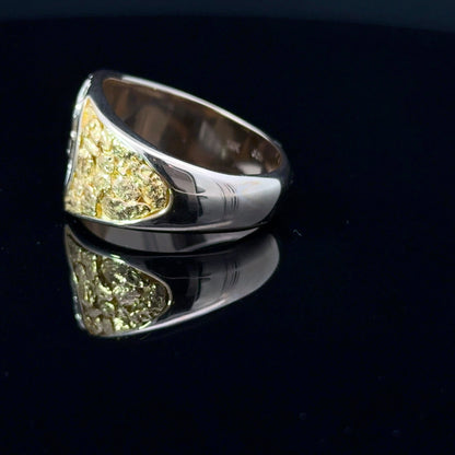 Elegant Stag Ring in Gold and Silver