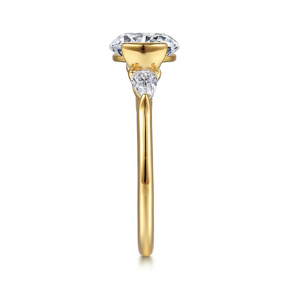 14K Yellow Gold Half Bezel Round Three Stone Diamond Engagement Ring test