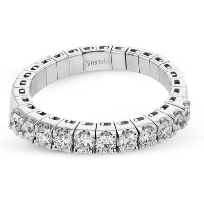 Anniversary Ring In 18k Gold With Diamonds