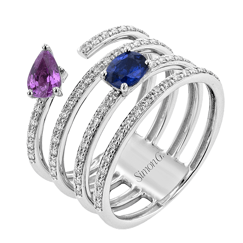 Color Ring in 18k Gold with Diamonds