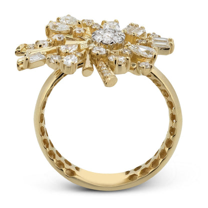 Cosmic Cluster Fashion Ring in 18k Gold with Diamonds