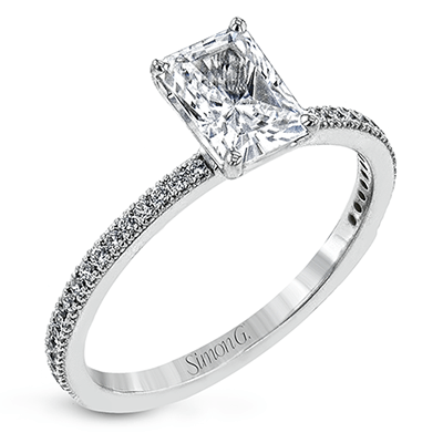 Emerald-cut Engagement Ring & Matching Wedding Band in 18k Gold with Diamonds