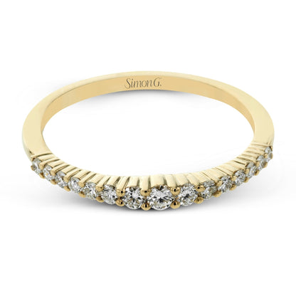 Fashion Ring In 18k Gold With Diamonds