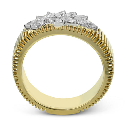 Fashion Ring In 18k Gold With Diamonds