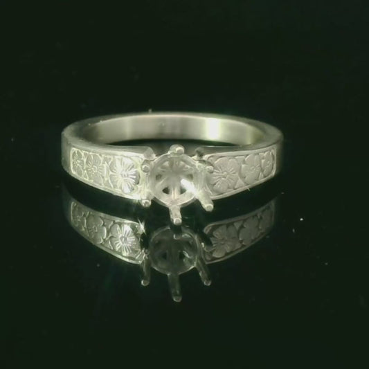 Elegant Floral Silver Ring