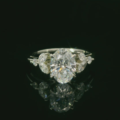 Elegant Diamond Engagement Ring