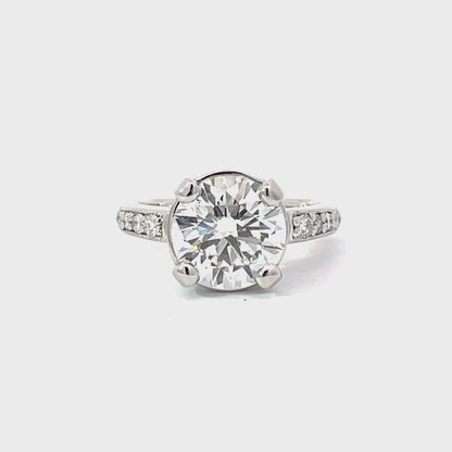 Elegant Diamond Engagement Ring