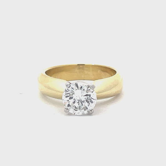 Classic wide Diamond Ring