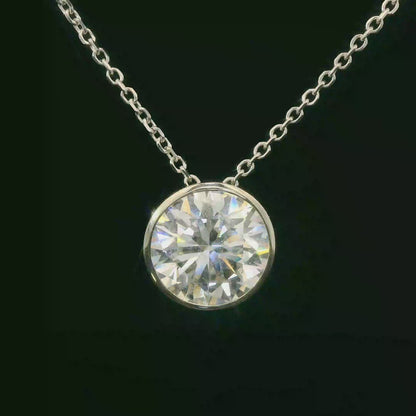 Elegant Diamond Pendant Necklace