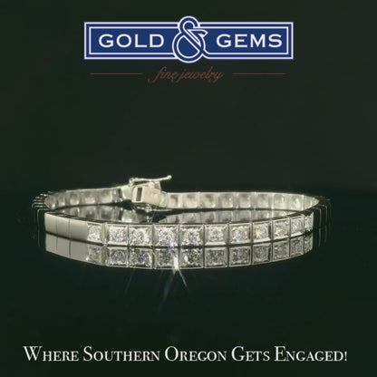 Elegant White Gold Bracelet with Sparkling Diamonds