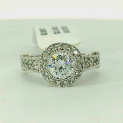 Elegant Diamond Halo Ring