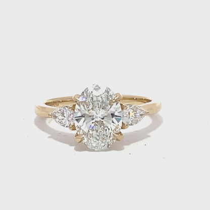 Elegant Diamond Ring