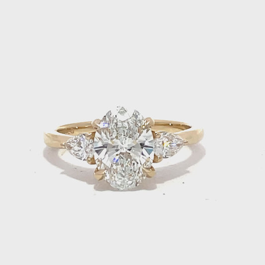 Elegant Diamond Ring