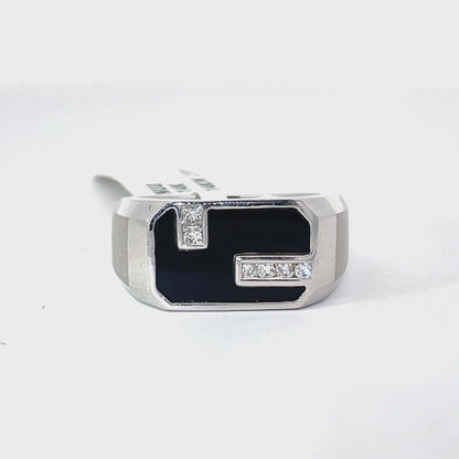 Stylish Black and Silver Ring