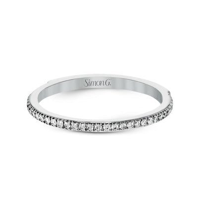 Princess-cut Engagement Ring & Matching Wedding Band in 18k Gold with Diamonds