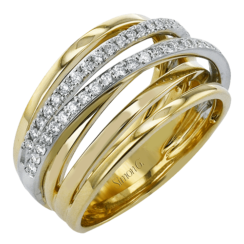 Right Hand Ring in 18k Gold with Diamonds