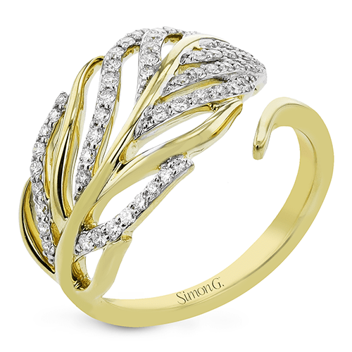 Right Hand Ring in 18k Gold with Diamonds