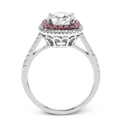 Round-cut Double Halo Engagement Ring in 18k Gold with Diamonds