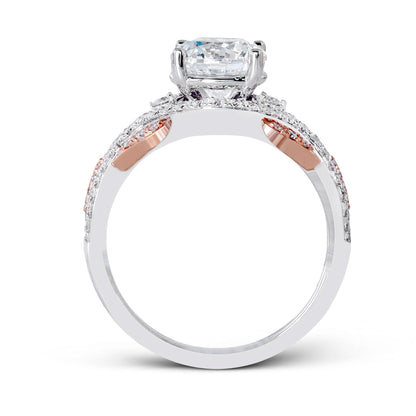 Round-cut Engagement Ring in 18k Gold with Diamonds
