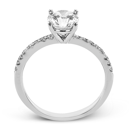 Round-cut Engagement Ring & Matching Wedding Band in 18k Gold with Diamonds