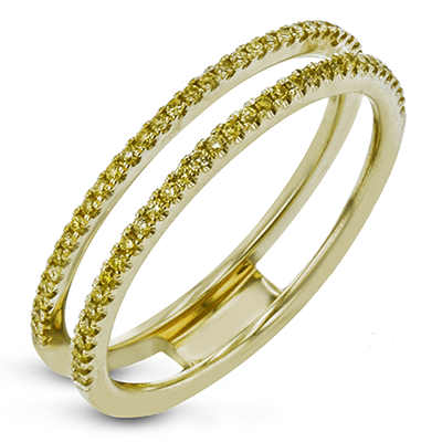 Round-cut Engagement Ring & Matching Wedding Band in 18k Gold with Diamonds