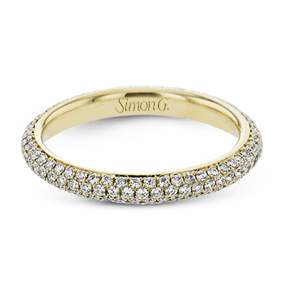 Round-cut Engagement Ring & Matching Wedding Band in 18K Gold with Diamonds