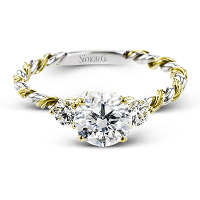 Round-cut Three-stone Engagement Ring & Matching Wedding Band in 18k Gold with Diamonds