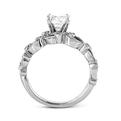 Round-cut Trellis Engagement Ring & Matching Wedding Band in 18k Gold with Diamonds